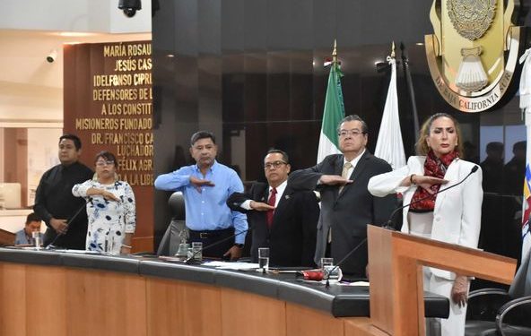 CONMEMORAN 49 AÑOS DE BCS COMO ESTADO