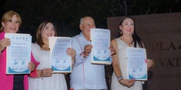 SIGNAN CONVENIO DE HERMANAMIENTO LORETO Y SANTA ROSALÍA