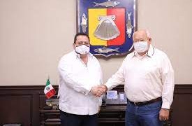 Temas y sucesos // Diálogos Un intento por hacer reflexionar al lector… HUMBERTO ZAMORA RUIZ