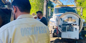 REALIZÓ OOMSAPAS LOS CABOS TRABAJO DE DESAZOLVE DE AGUAS RESIDUALES Y MANTENIMIENTO DEBOMBA SUMERGIBLE EN MIRAFLORES