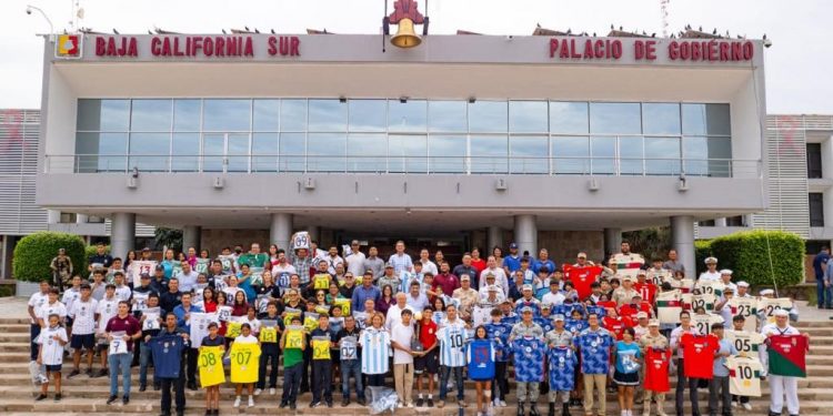 APADRINA GOBERNADOR VCC, PRIMERA GENERACIÓN DE “MUJERES AL VOLANTE”