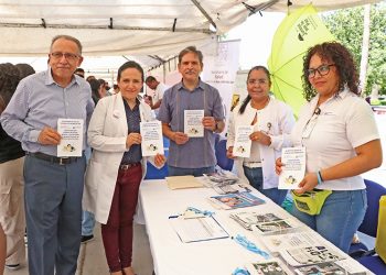 ENTREGAN ROTARIOS “JUEGOS MÁGICOS MATEMÁTICOS” A 250 ESCUELAS PRIMARIAS DE BCS