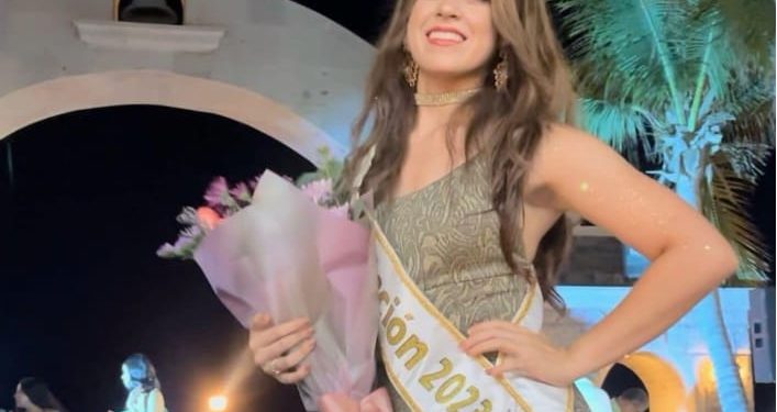 TRAS LAS HUELLAS Por Monserrath Villalejo Baeza