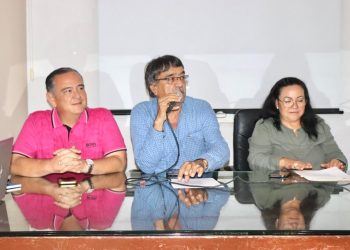 PRESIDE EL ALCALDE DE LOS CABOS OSCAR LEGGS CASTRO 4ta SESIÓN DE CONSEJO DE PROTECCIÓN CIVIL POR EVOLUCIÓN DE HURACÁN LIDIA