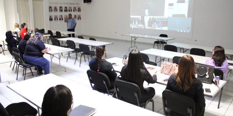 CONTINÚAN AGENTES DEL MINISTERIO PÚBLICO CAPACITÁNDOSE EN MATERIA DE JUSTICIA PENAL