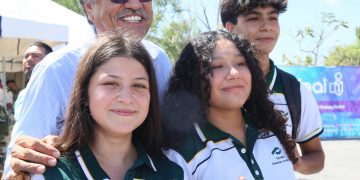 EL XIV AYUNTAMIENTO DE LOS CABOS  DURANTE EL 2DO.AÑO DE GOBIERNO APLICÓ UNA INVERSIÓN DE $12 MILLONES 343 MIL PESOS EN ESTÍMULOS PARA ESTUDIANTES DEL MUNICIPIO