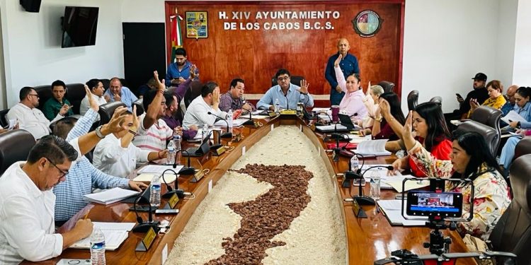 APRUEBAN POR MAYORÍA DE VOTOS EL DOCUMENTO RELATIVO AL 2DO INFORME ANUAL 2022-2023 DE LA ADMINISTRACIÓN PÚBLICA MUNICIPAL DEL H. XIV AYUNTAMIENTO DE LOS CABOS