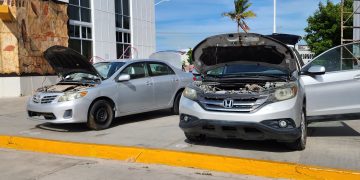 EN LA EXPLANADA DE LA PRESIDENCIA MUNICIPAL EL AYUNTAMIENTO DE LA PAZ REALIZÓ ESTA MAÑANA LA SUBASTA DE CUATROCIENTOS OCHENTA Y TRES VEHICULOS DEL CORRALON DE RESGUARDO