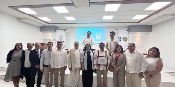 ESTUDIANTES Y DOCENTES DE LA UABCS DESTACAN EN TERCER COLOQUIO INTERINSTITUCIONAL EN DERECHOS HUMANOS