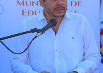 LLAMA EL OFICIAL MAYOR CARLOS ALBERTO BELTRÁN OLMEDA A LAS PERSONAS SERVIDORAS PÚBLICAS A TRABAJAR EN BENEFICIO DE LA POBLACIÓN CABEÑA