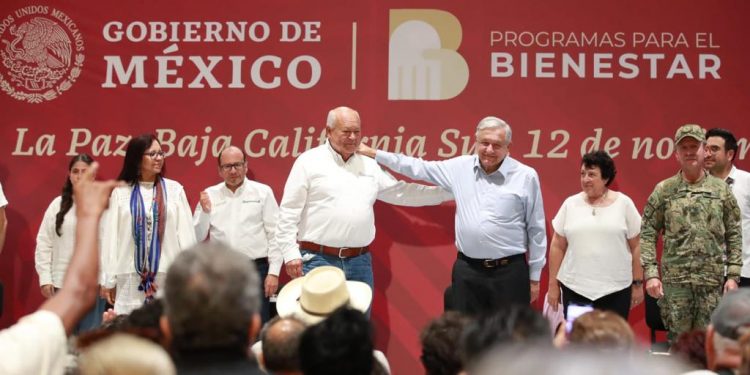 COMPROMETE PRESIDENTE AMLO, APOYOS DURANTE VISITA A BCS