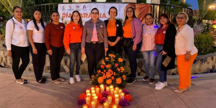 TRAS LAS HUELLAS Por Monserrath Villalejo Baeza