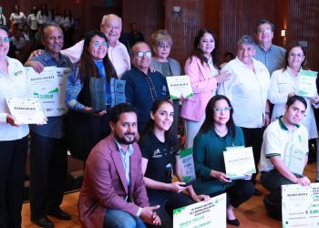 CLAUSURA GOBERNADOR VCC, TRABAJOS DE PRIMERA REUNIÓN NACIONAL DE CULTURA
