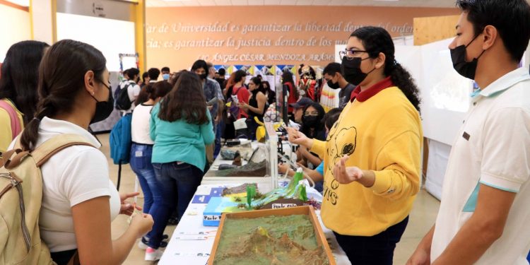 UABCS DARÁ A CONOCER SU OFERTA DE CARRERAS Y SERVICIOS DURANTE SU FERIA EDUCATIVA 2023
