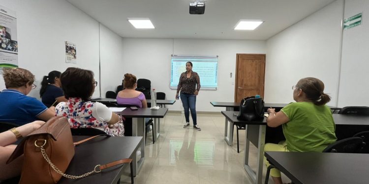 CENTRO DE JUSTICIA PARA LAS MUJERES DESTACA SU IMPACTO EN LA LUCHA CONTRA LA VIOLENCIA DE GÉNERO