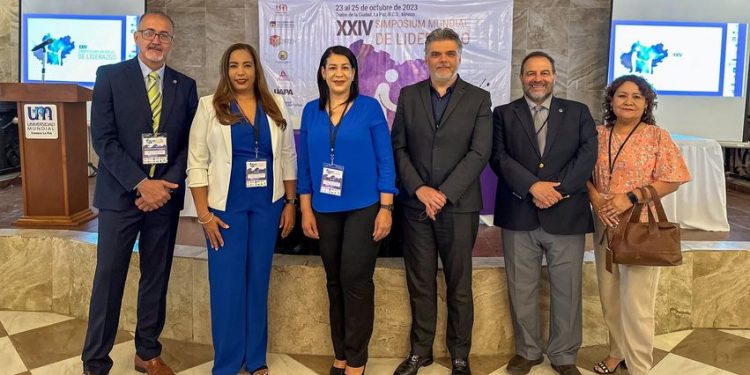 LÍDERES NACIONALES E INTERNACIONALES DISERTAN EN FAVOR DE LAS FUTURAS GENERACIONES UM