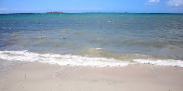 RATIFICA COEPRIS RECOMENDACIÓN DE NO INGRESAR AL MAR EN PLAYAS DE LA PAZ