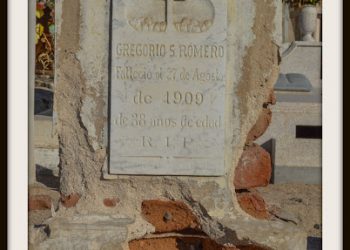 EN EL PANTEÓN DE LOS SAN JUANES DE ESTA CIUDAD EXISTEN TUMBAS DE FINALES DEL SIGLO DIECINUEVE Y UNA DE ELLAS DESDE HACE DOSCIENTOS CINCUENTA AÑOS