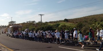 GOBIERNO DE LOS CABOS HACE UN ATENTO LLAMADO A LA POBLACIÓN EN GENERAL  A MANEJAR CON PRECAUCIÓN SOBRE LA CARRETERA TRANSPENINSULAR POR PEREGRINACIONES DE PERSONAS DEVOTAS DE LA  VIRGEN DE GUADALUPE