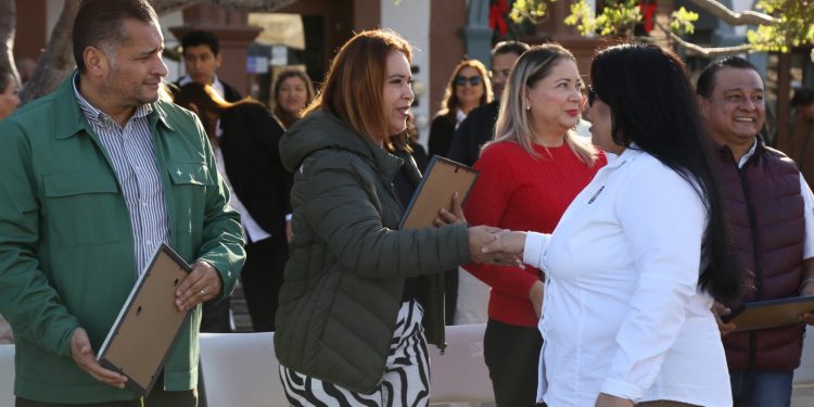 LAS BRIGADAS MÉDICAS DE SALUD ESTA SEMANA SE ENCUENTRAN EN LA COLONIA EJIDAL MEJOR CONOCIDA COMO LA BALLENA, EN EL JARDÍN DE NIÑOS “MARÍA MERCEDES” EN LOS CABOS