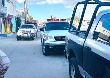 POLICÍAS DE SEGURIDAD PUBLICA REALIZAN RECORRIDOS DE VIGILANCIA POR LOS DISTINTOS CENTROS COMERCIALES DEL MUNICIPIO DE LOS CABOS.