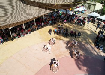 MÁS DE 10 MIL ALUMNOS DEPRIMARIA  RECIBEN DESAYUNOS CALIENTES