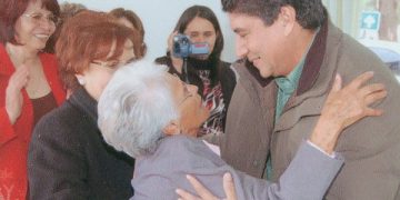 Temas y sucesos // Diálogos  Un intento por hacer reflexionar al lector… HUMBERTO ZAMORA RUIZ