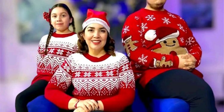 TRAS LAS HUELLAS Por Monserrath Villalejo Baeza