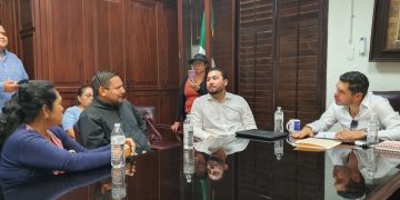 LOGRAN ACUERDOS LA OFICIALIA MAYOR DE LOS CABOS Y ANTORCHISTAS