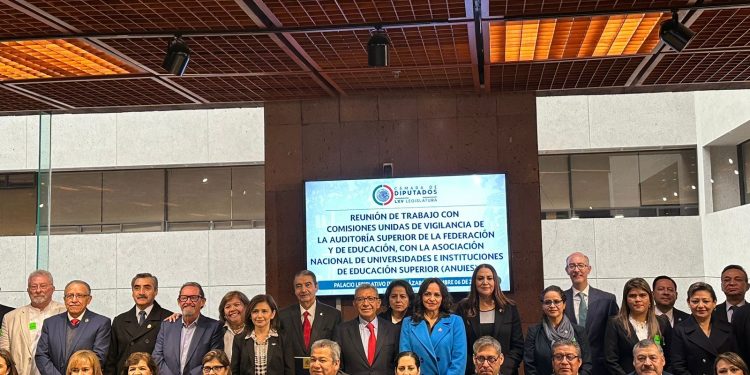 UABCS PRESENTA ESTADOS FINANCIEROS ANTE LA CÁMARA DE DIPUTADOS Y DESTACA LOGROS ACADÉMICOS