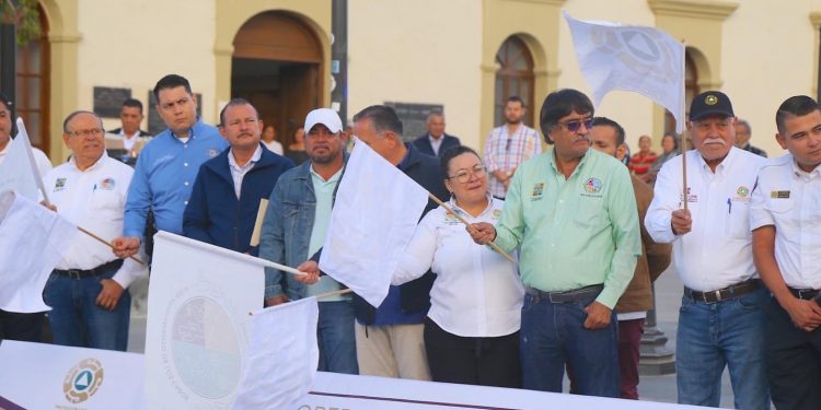 ENCABEZA ALCALDE DE LOS CABOS OSCAR LEGGS CASTRO EL OPERATIVO “GUADALUPE REYES 2023-2024”