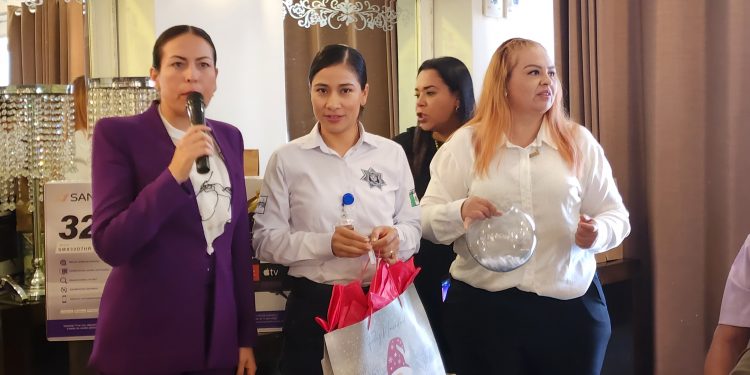 LA PRESIDENTA MUNICIPAL DE LA PAZ MILENA QUIROGA SE REUNIO AYER CON LOS MEDIOS DE COMUNICACIÓN Y AGRADECIO SU APOYO AL DIFUNDIR LAS ACCIONES REALIZADAS POR SU ADMINISTRACION