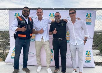 SUPERVISAN AVANCES EN LAS INSTALACIONES DEL CENTRO COMUNITARIO DE LA COLONIA CARIBE BAJO