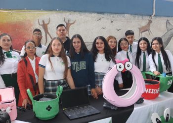 CELEBRA TELEBACHILLERATO DE BCS  ANIVERSARIO CON ACTIVIDADES DIVERSAS