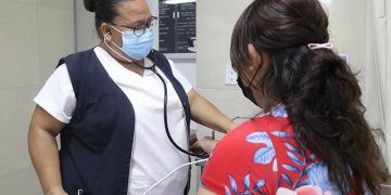 IMPORTANTE ACUDIR A CONSULTA ANTE PRESENCIA DE SÍNTOMAS ASOCIADOS A DENGUE