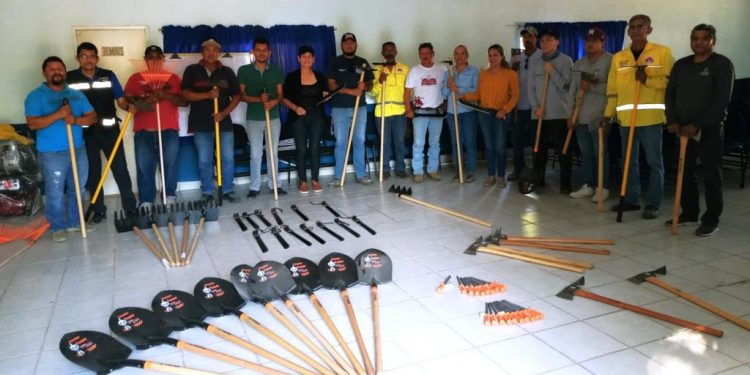 RECONOCE GOBERNADOR VMCC, A SECRETARIAS Y SECRETARIOS DEL SECTOR SALUD