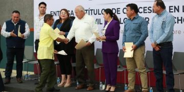 ENTREGA GOBERNADOR VCC, 180 TÍTULOS DE CONCESIÓN PARA FORTALECER EL TRANSPORTE PÚBLICO