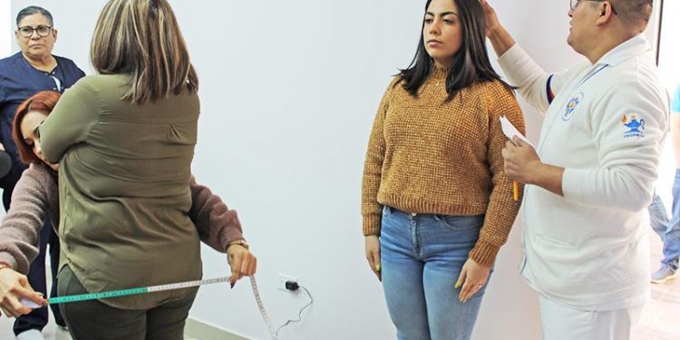 COMPARTEN EXPERIENCIAS EXITOSAS DE LA NEM DIRECTORES DEL SECTOR 5 DE PRIMARIAS DE LA PAZ