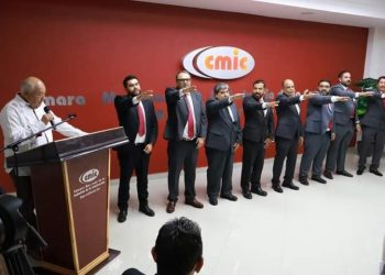 TOMA PROTESTA GOBERNADOR VCC A  NUEVA DIRECTIVA DE LA CMIC BCS