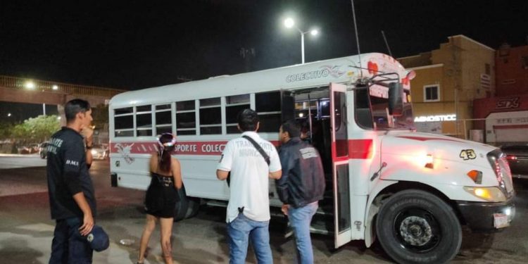 GOBIERNO DE LOS CABOS REALIZA INSPECCIONES EN LAS UNIDADES DE TRANSPORTE PÚBLICO