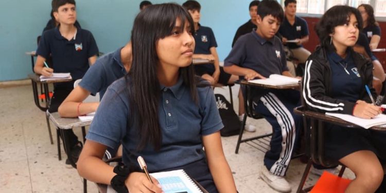 TUVO IMPORTANTES LOGROS LA EDUCACIÓN SECUNDARIA EN 2023