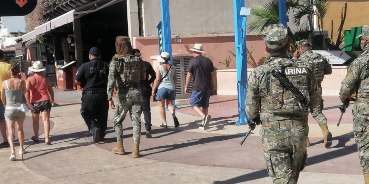 IMPLEMENTAN OPERATIVOS DE SEGURIDAD PÚBLICA EN COORDINACIÓN CON AUTORIDADES DE LOS TRES NIVELES DE GOBIERNO EN LOS CABOS