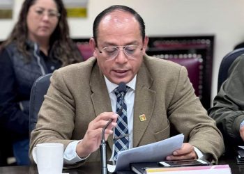 EL CABILDO DE LA PAZ APROBO IMPONER EL NOMBRE DEL BOXEADOR PACEÑO GUILLERMO “MEMO” AYON AL CENTRO DEPORTIVO MUNICIPAL ANTES “BOE” DEL FRACCIONAMIENTO ARCO IRIS