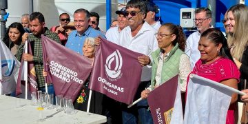 ENCABEZA EL PRESIDENTE MUNICIPAL DE LOS CABOS OSCAR LEGGS CASTRO EL BANDERAZO DE LA NUEVA POTABILIZADORA JUÁREZ EN CSL