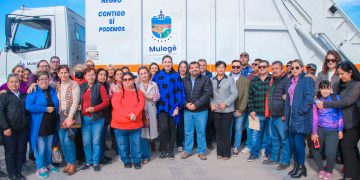 ENTREGA EDITH AGUILAR CAMIÓN RECOLECTOR DE BASURA EN GUERRERO NEGRO