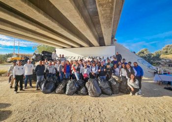 CON JORNADA DE LIMPIEZA EN LA PLAYA EL TULE INICIA LA SEMANA DE EDUCACIÓN AMBIENTAL EN LOS CABOS