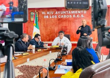 AUTORIZA CABILDO DISTINCIÓN HONORÍFICA A LETTY COPPEL POR SU LABOR ALTRUISTA EN LOS CABOS