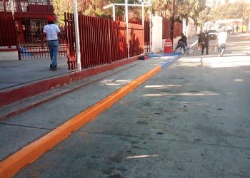 GOBIERNO DE LOS CABOS INICIA PROGRAMA PARA MEJORAR LOS ACCESOS PRINCIPALES DE INSTITUCIONES EDUCATIVAS EN CSL