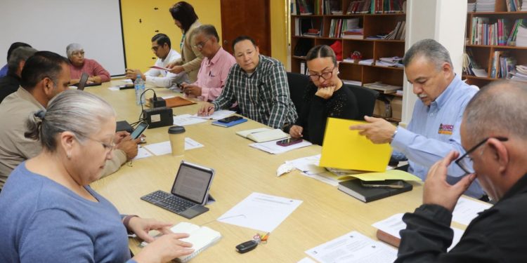 AVANZA EN TIEMPO Y FORMA CONSTRUCCIÓN DE LA CALLE NICOLÁS TAMARAL EN LOS CABOS