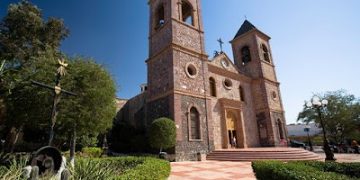 LA CATEDRAL DE LA PAZ CELEBRARÁ MAÑANA SU FIESTA PATRONAL Y CUMPLIRA TRESCIENTOS AÑOS EL PRÓXIMO MES DE DICIEMBRE